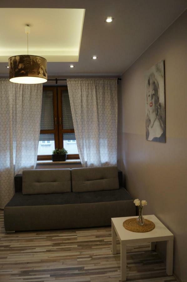 Red Apartament 우치 외부 사진